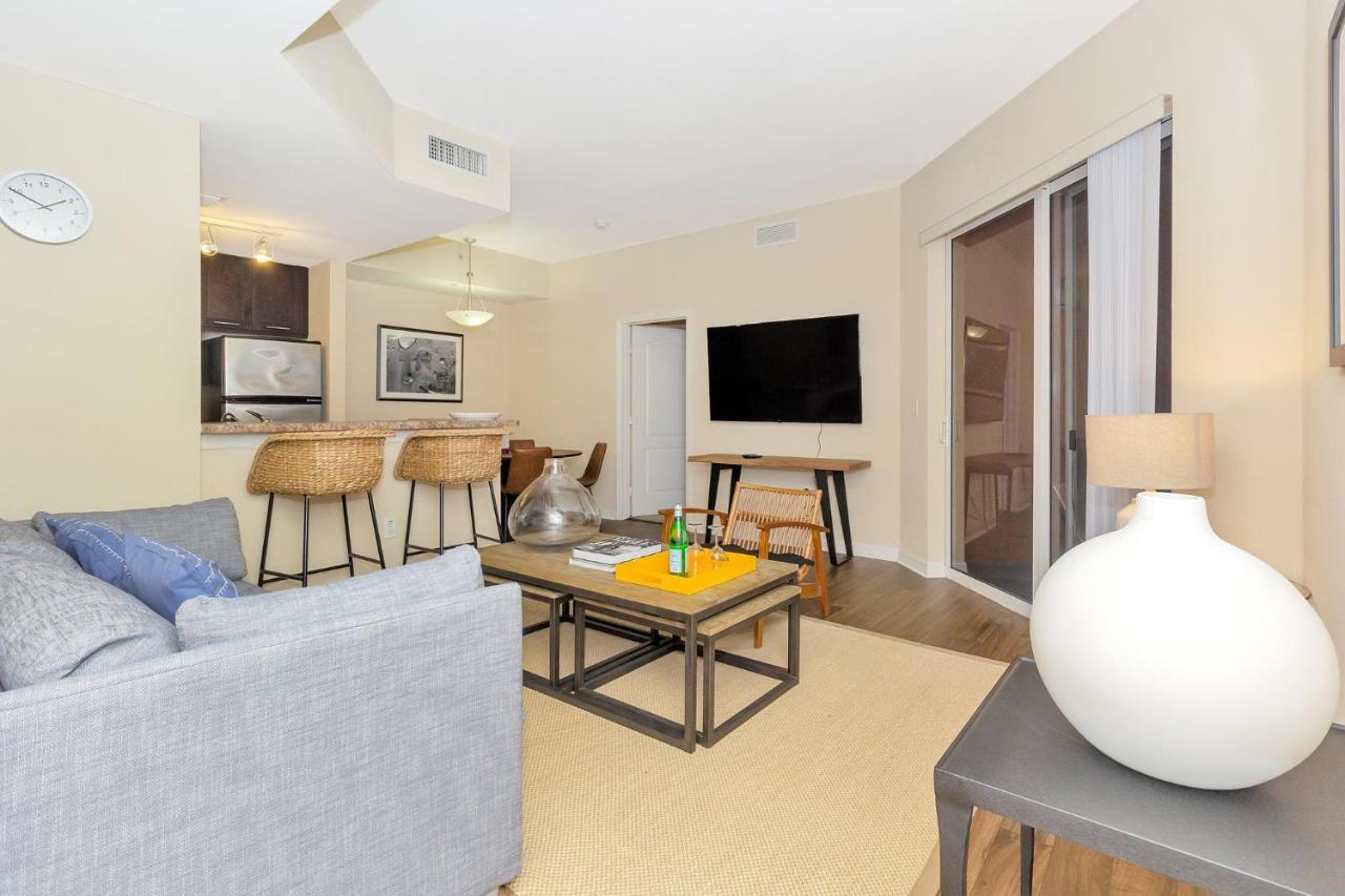 Dharma Home Suites South Miami At Red Road Commons Eksteriør bilde