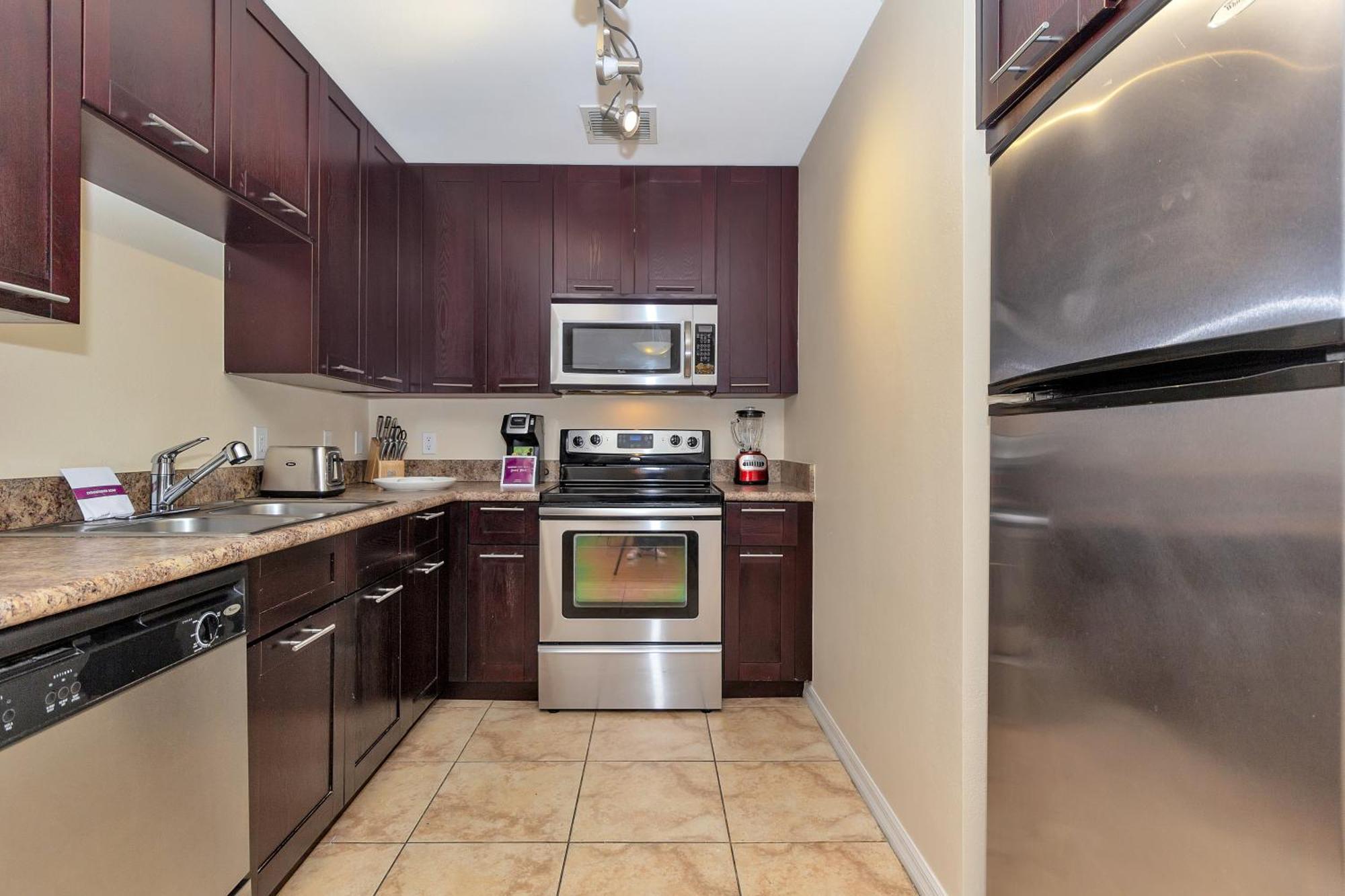 Dharma Home Suites South Miami At Red Road Commons Eksteriør bilde