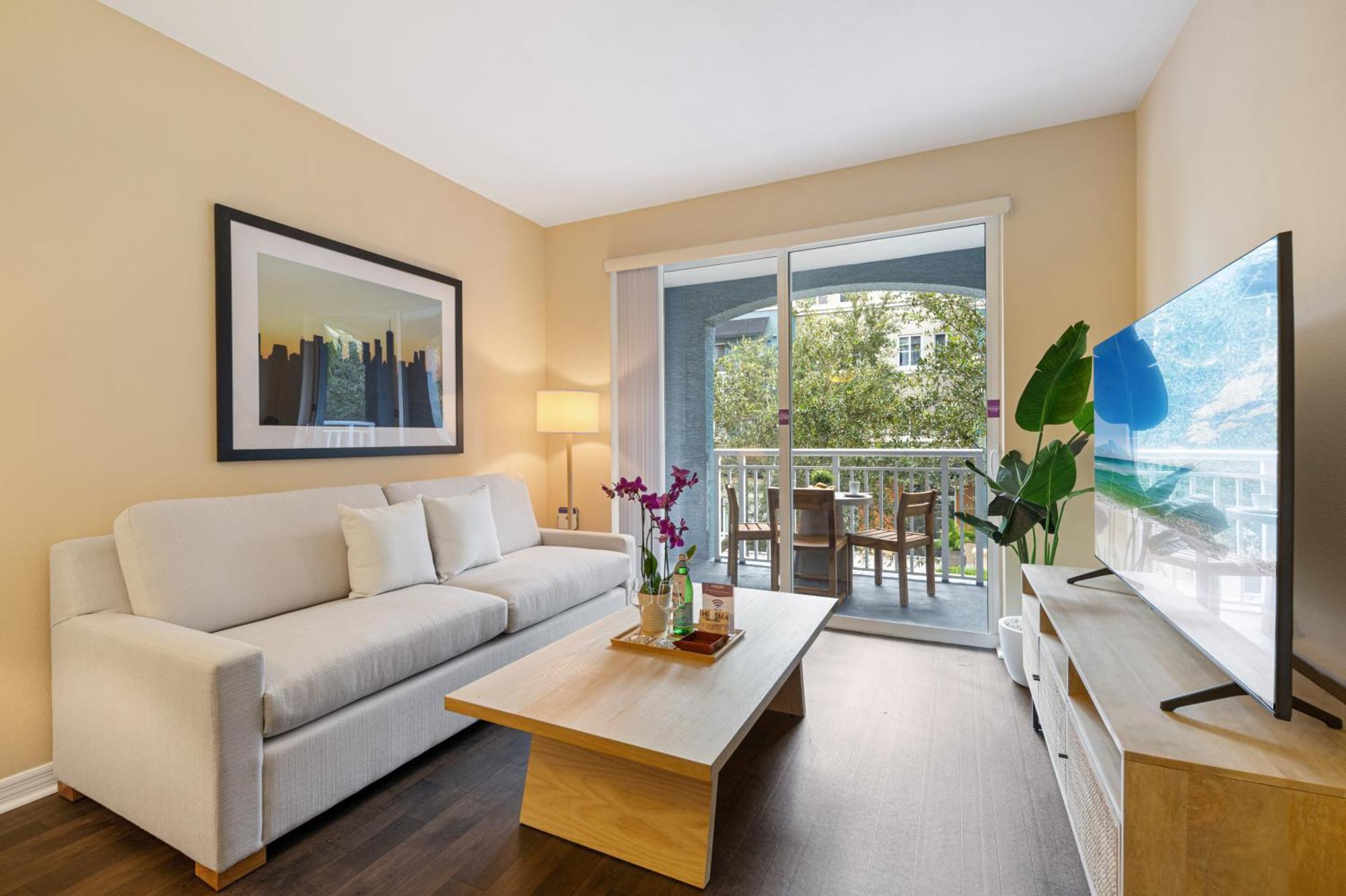 Dharma Home Suites South Miami At Red Road Commons Eksteriør bilde