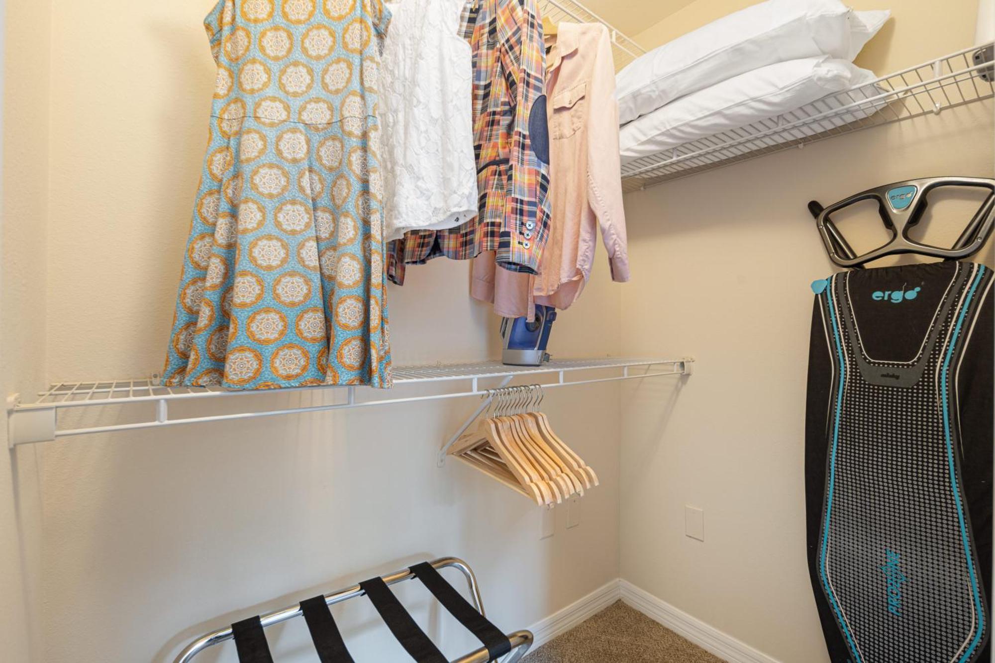 Dharma Home Suites South Miami At Red Road Commons Eksteriør bilde