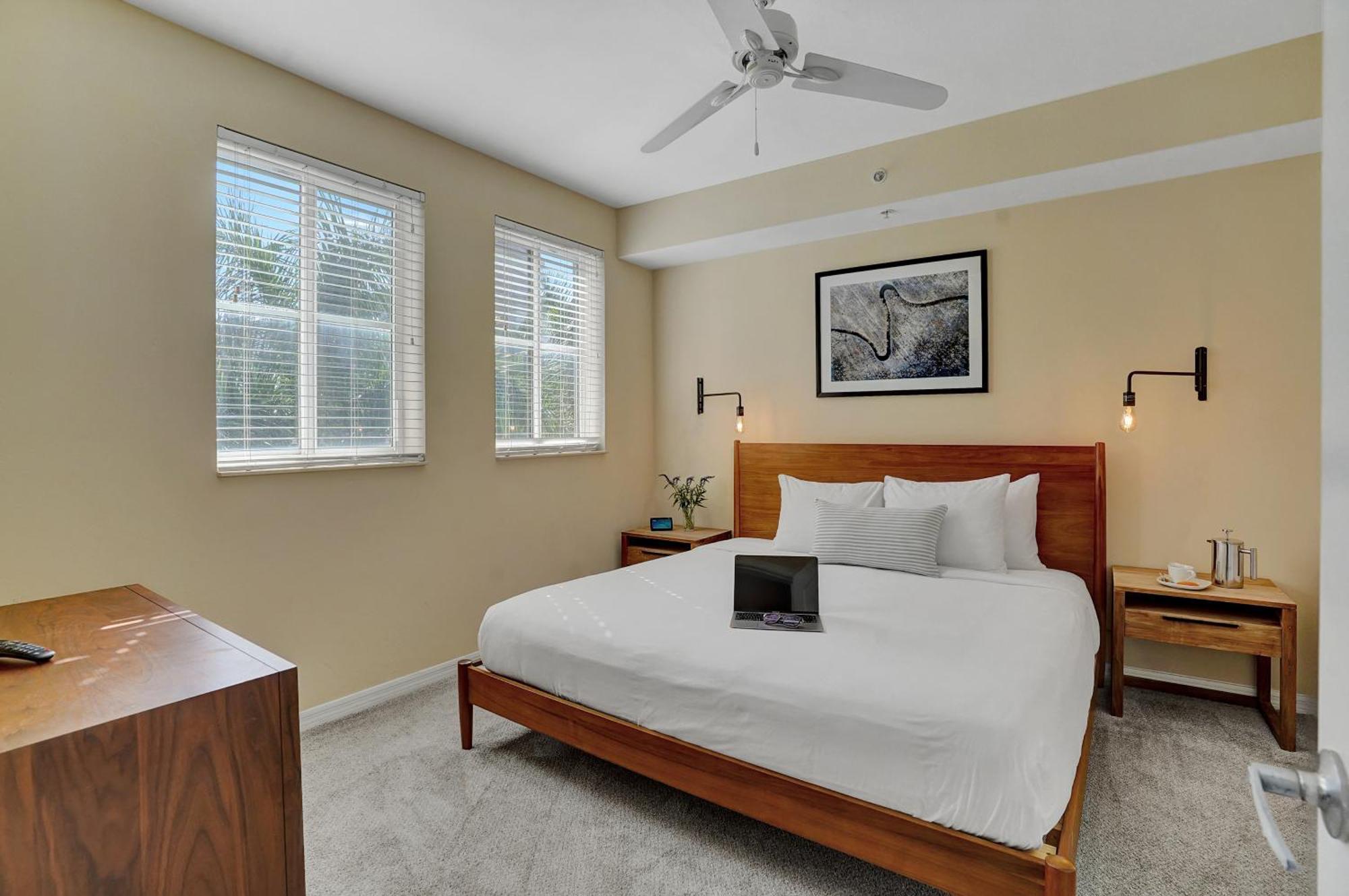 Dharma Home Suites South Miami At Red Road Commons Eksteriør bilde